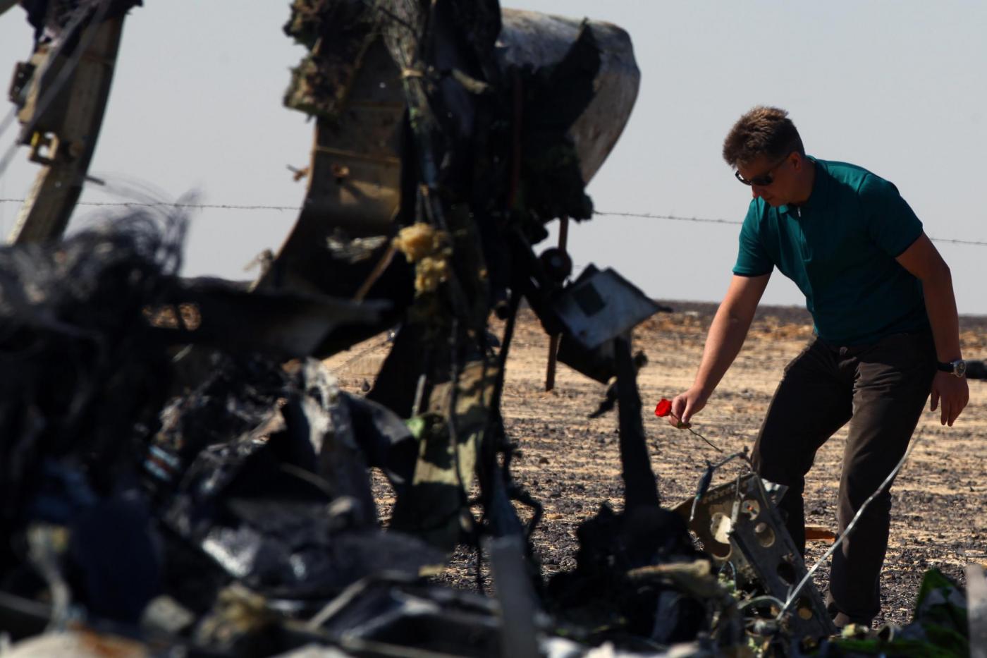 Шарм эль шейх авиакатастрофа. Катастрофа a321 над Синайским полуостровом. Катастрофа a321 над Синайским полуостровом (2015). Крушение Airbus a321 Египет. Катастрофа Аэробус 321 Египет.