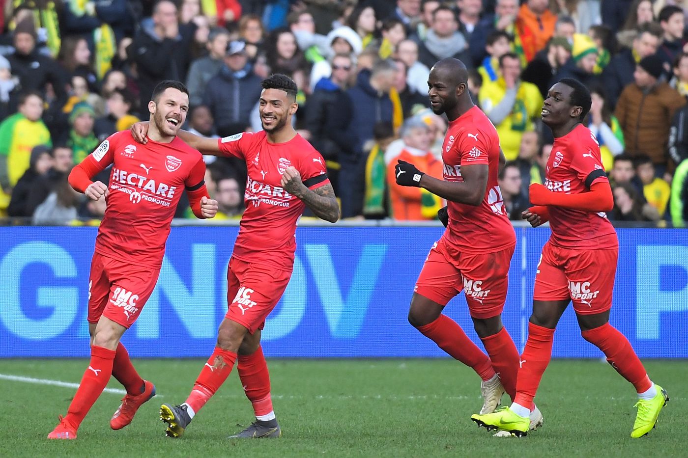 Nimes-Dijon 15 febbraio: si gioca per la 25 esima giornata della Serie A francese. I padroni di casa sono favoriti per i 3 punti in palio.