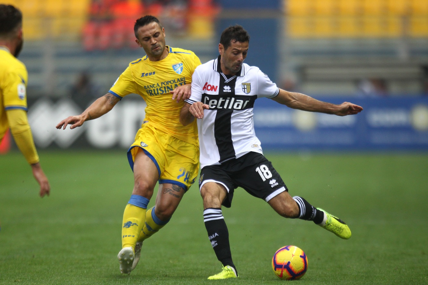 Frosinone-Cagliari 2 dicembre: si gioca per la 14 esima giornata del campionato di Serie A. Entrambe vogliono tornare a vincere.