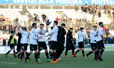 Pro Vercelli-Pro Patria 10 febbraio: si gioca per il gruppo A della Serie C. La capolista è favorita per la conquista dei 3 punti.