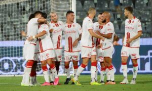 Playout Serie B, Bari-Ternana: primo atto in un San Nicola gremito, ma gli umbri sono in vantaggio